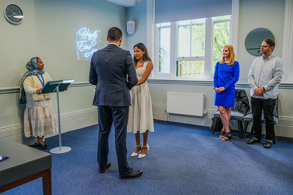 Registry Weddings at St Georges Town Hall